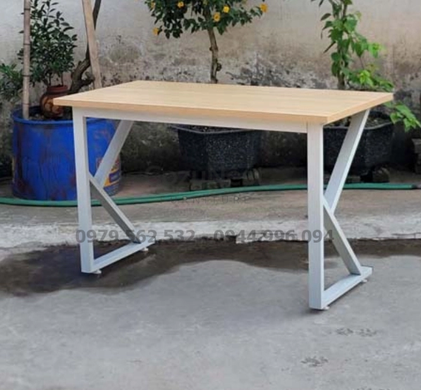 Chi tiết chân sắt chữ K sơn tĩnh điện chống gỉ, chắc chắn