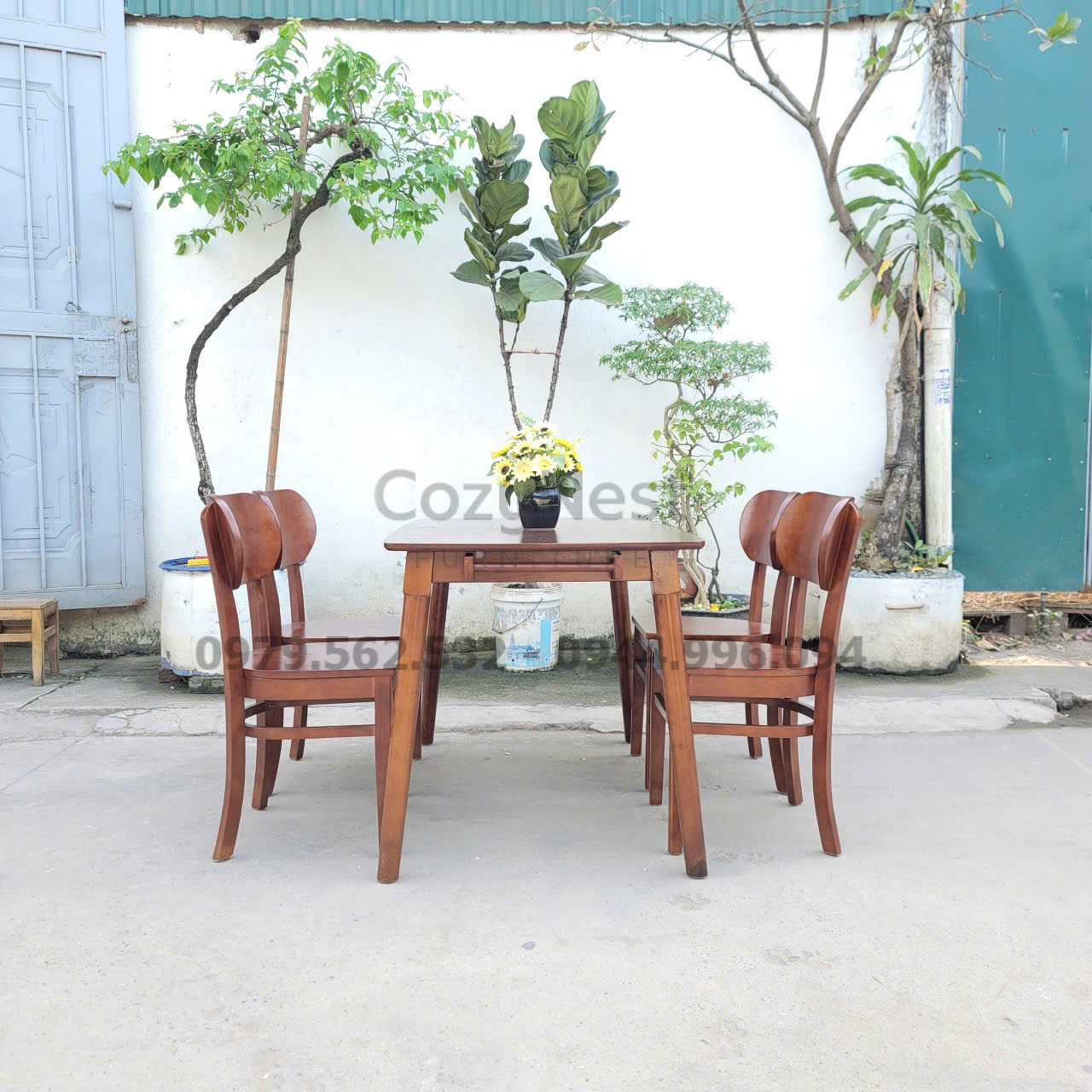 Bộ bàn ghế ăn BBA27 màu nâu đặt ngoài trời