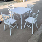 Bộ bàn ăn 4 ghế Song Tiện mặt bàn vuông 80 màu trắng