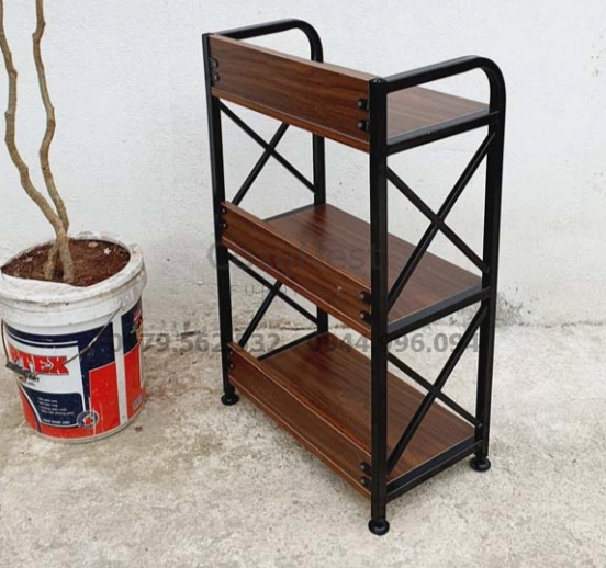 kệ sắt trang trí phòng khách 3 tầng 60cm